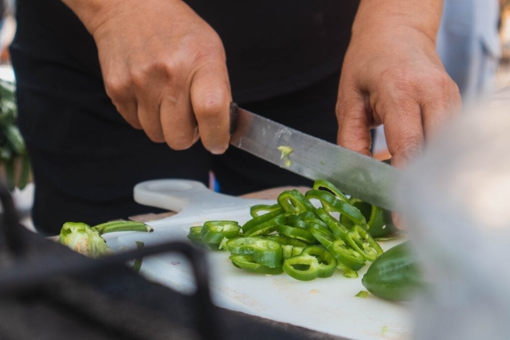 Green bell peppers. Photo by Josué AS, Unsplash