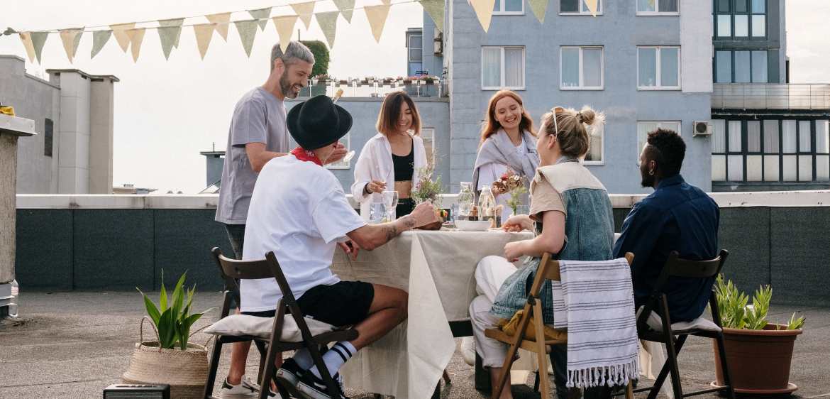 Brunch with friends on rooftop