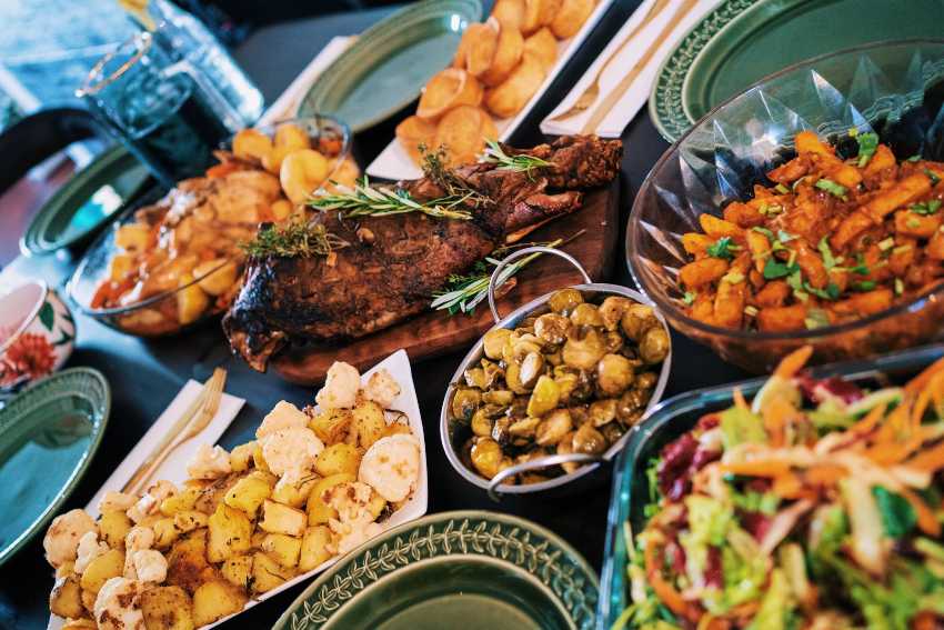 Buffet potluck feast
